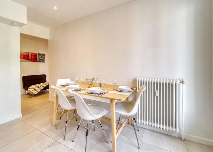 Le Joli Stade, Avec Magnifique Vue, Grenoble, Rhone Alpes *