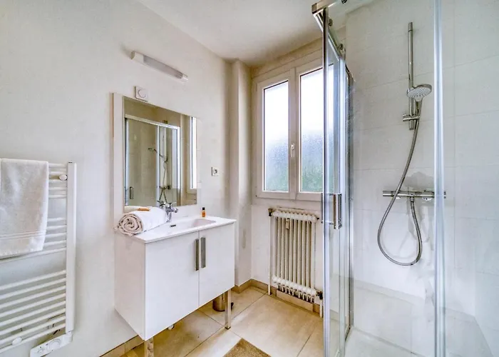 Apartment Le Joli Stade, Avec Magnifique Vue, Grenoble, Rhone Alpes