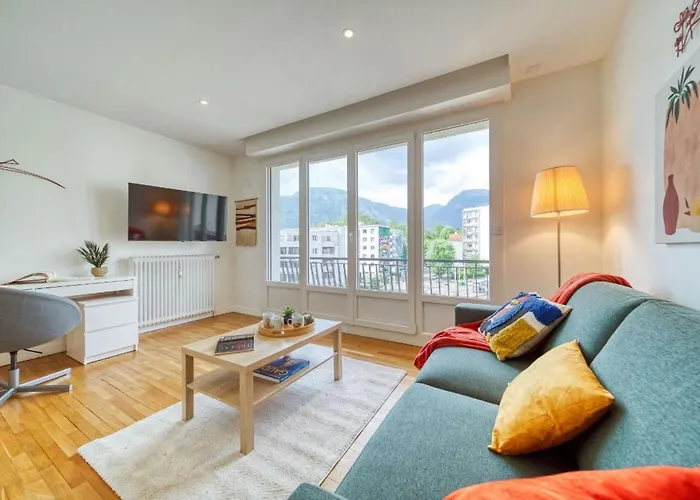 Apartment Le Joli Stade, Avec Magnifique Vue, Grenoble, Rhone Alpes Grenoble