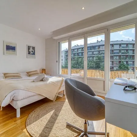 Le Joli Stade, Avec Magnifique Vue, Grenoble, Rhone Alpes Appartement